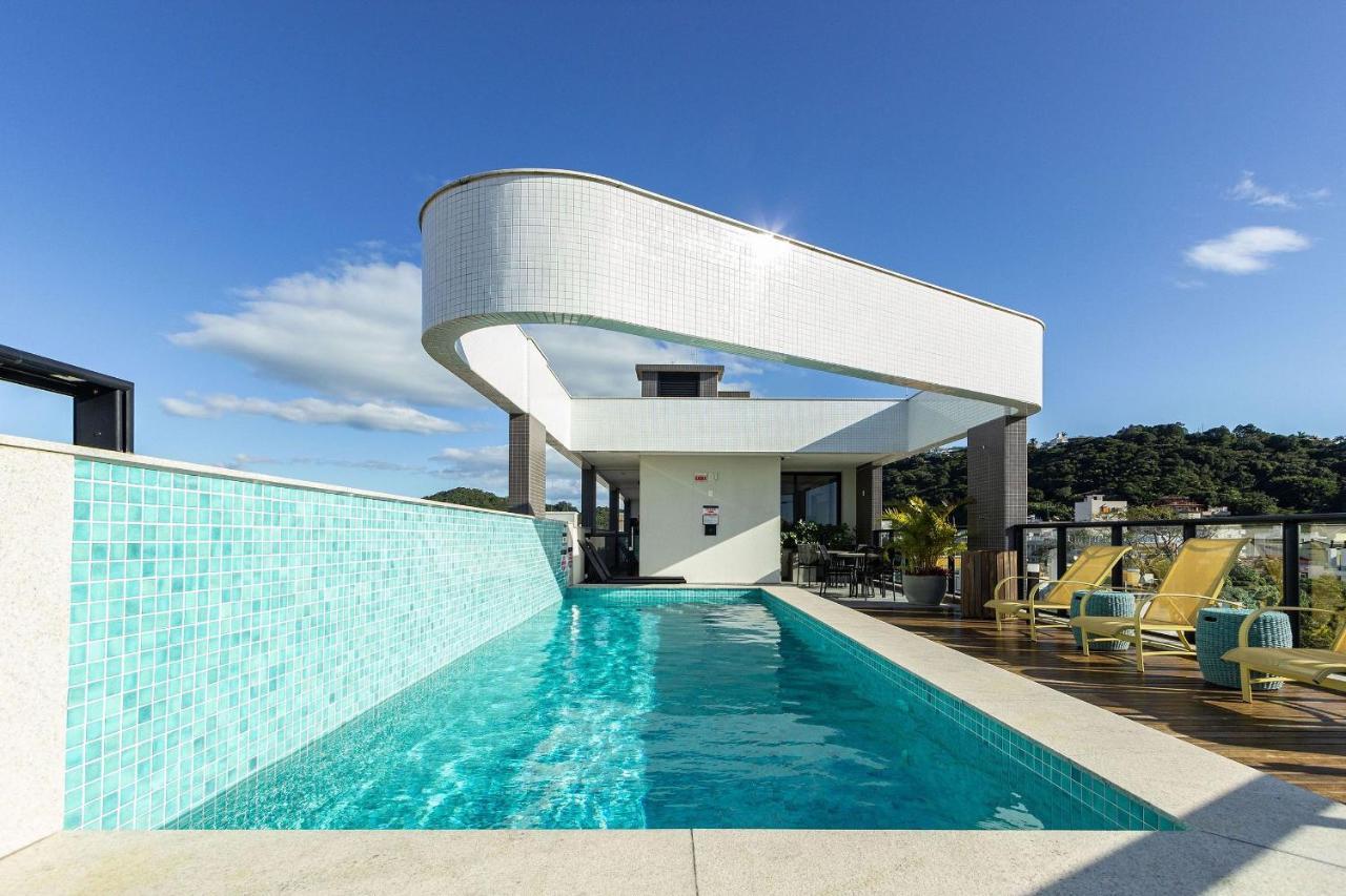 Aion Suites 302 - Lindo Apartamento Com Vista Para O Mar, A 60M Da Praia De Bombinhas, Com Piscina E Academia No Rooftop. Εξωτερικό φωτογραφία