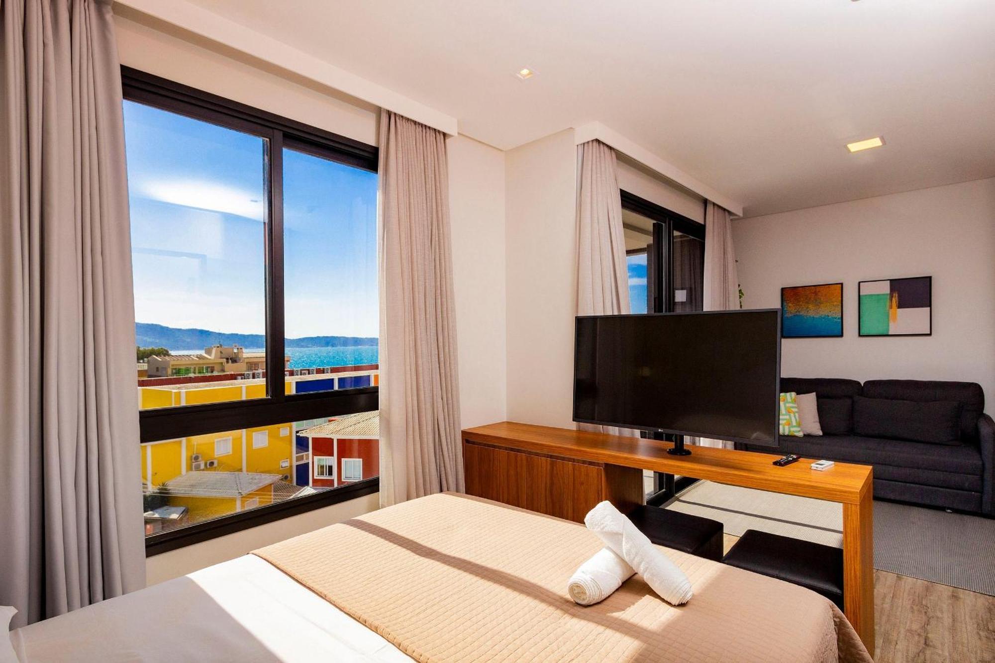 Aion Suites 302 - Lindo Apartamento Com Vista Para O Mar, A 60M Da Praia De Bombinhas, Com Piscina E Academia No Rooftop. Εξωτερικό φωτογραφία