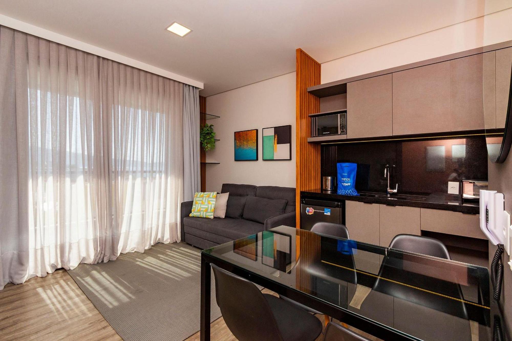Aion Suites 302 - Lindo Apartamento Com Vista Para O Mar, A 60M Da Praia De Bombinhas, Com Piscina E Academia No Rooftop. Εξωτερικό φωτογραφία