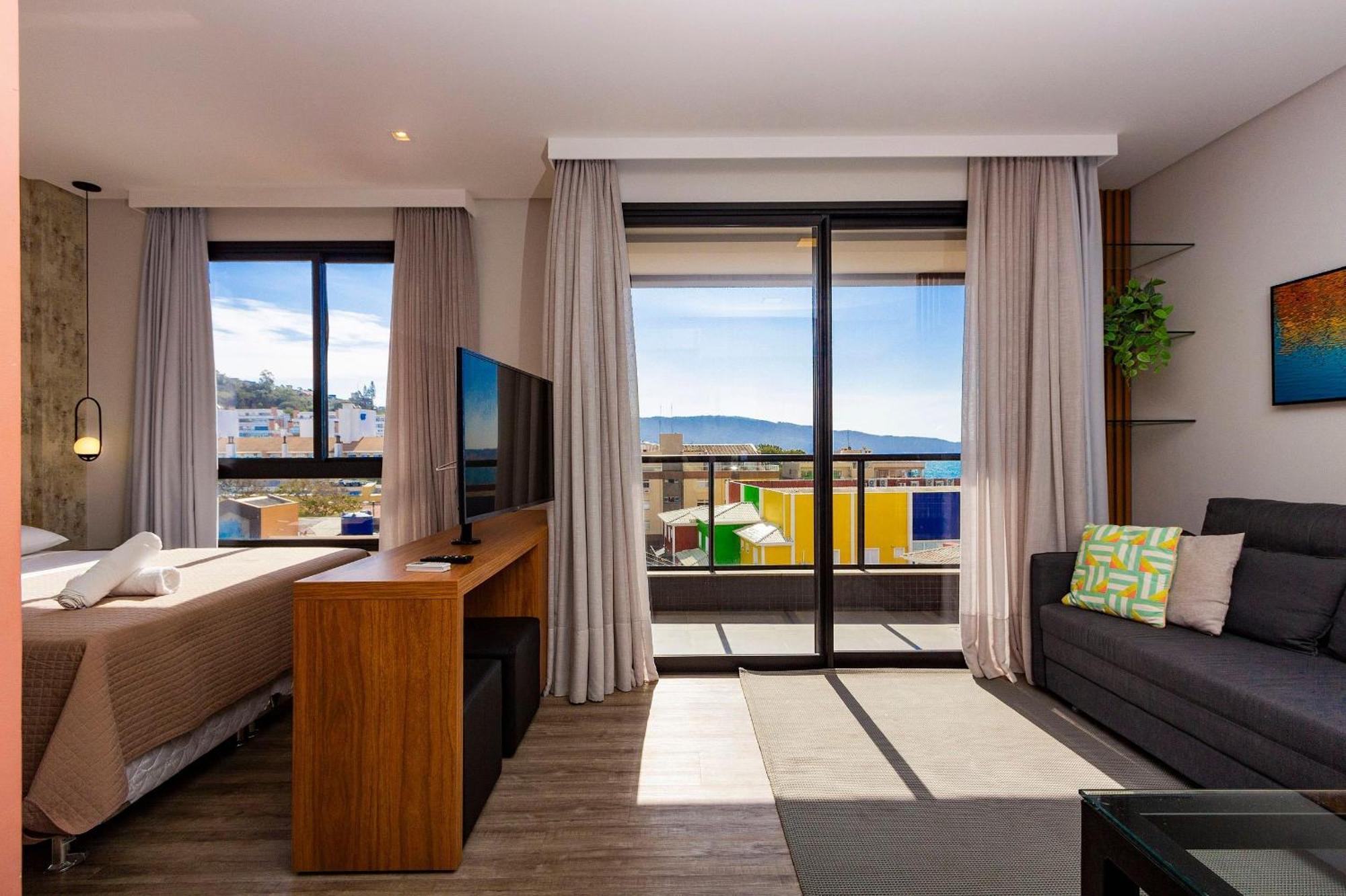 Aion Suites 302 - Lindo Apartamento Com Vista Para O Mar, A 60M Da Praia De Bombinhas, Com Piscina E Academia No Rooftop. Εξωτερικό φωτογραφία